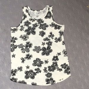 Sonoma sleeveless knit top. NWT.